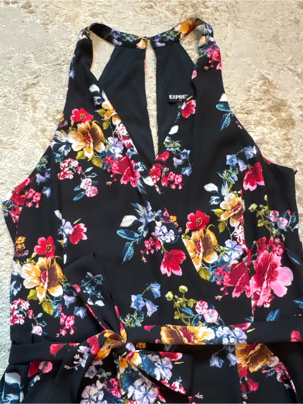 Express Floral Halter Tie Waist Romper With Pockets Size 6 - Picture 5 of 11